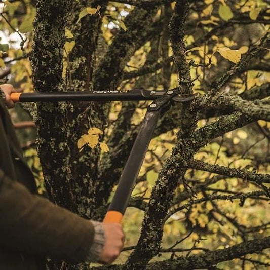 Foarfeca tip nicovala pentru ramuri groase PowerGear L71, Fiskars 112180