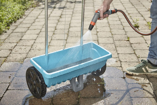 Dispozitiv de imprastiere manual 12.5 l, Gardena 432